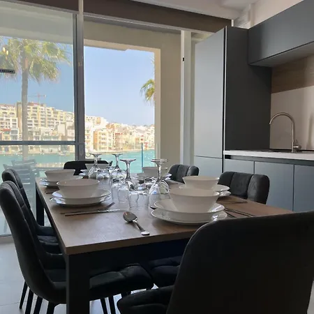 Marina Bay * Marsaskala