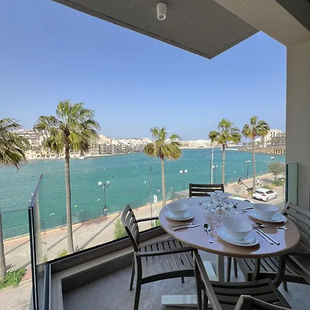 Marina Bay * Marsaskala