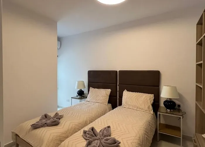 Marina Bay Apartament *