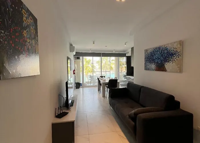 Marina Bay Apartament