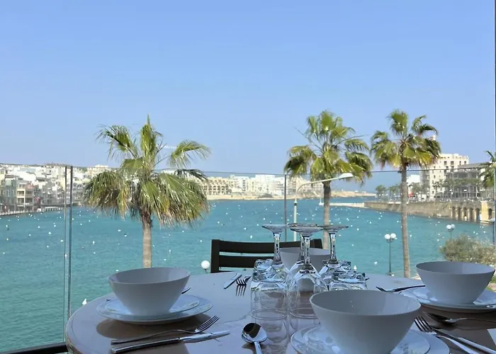 Marina Bay Apartament